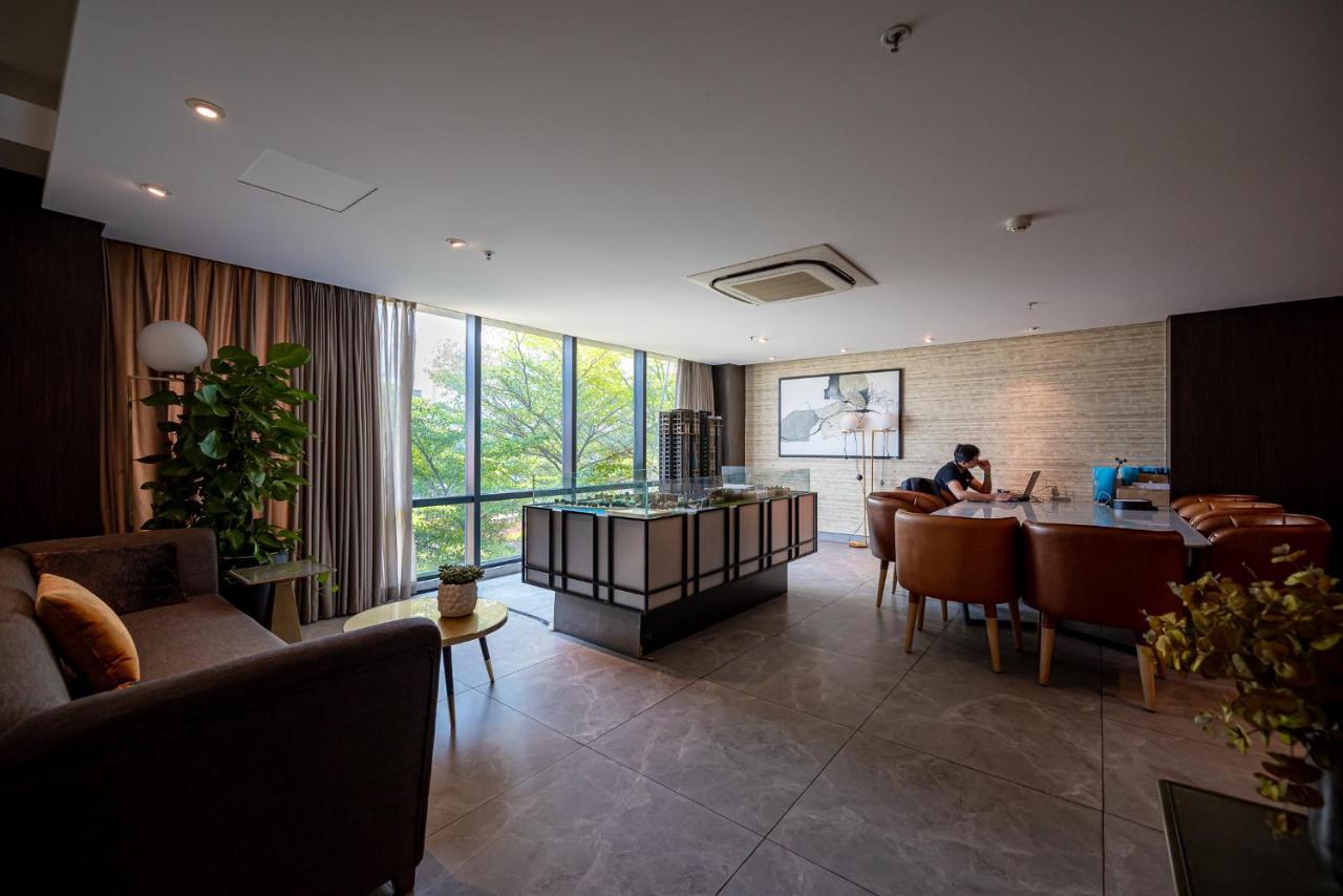 Luxury Retreat D1Mension Apartamento Ciudad Ho Chi Minh  Exterior foto